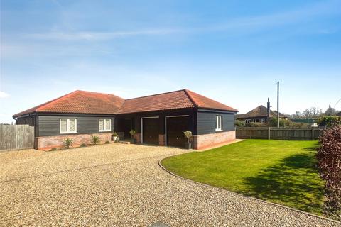 3 bed property, in Austendyke Road, £365,000