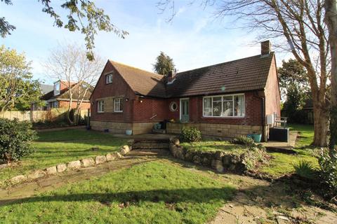 3 bed property, in Baring Road, £580,000