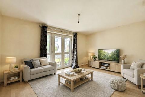 1 bed property, in Liardet Street, £220,000