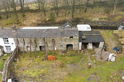 3 bed property, in North Stainmore, £100,000