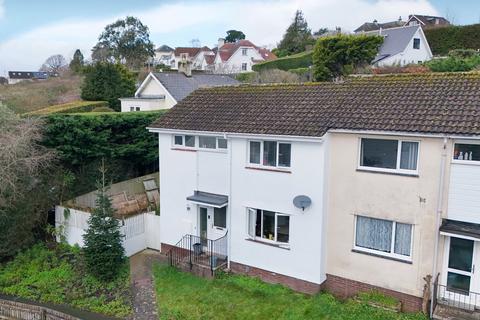 3 bed property, in Roberts Way, £275,000