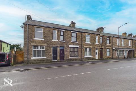 3 bed property, in Manchester Road, £235,000