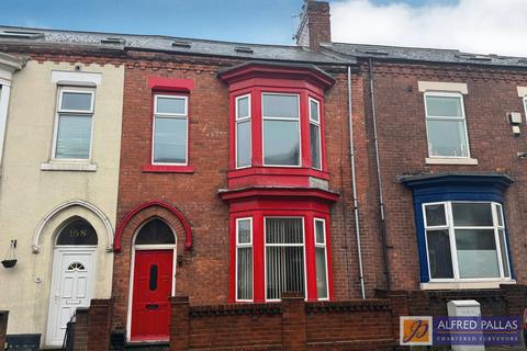 4 bed property, in Roker Avenue, £145,000