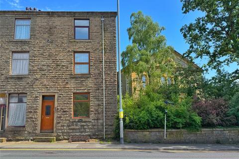 4 bed property, in Burnley Road, £285,000