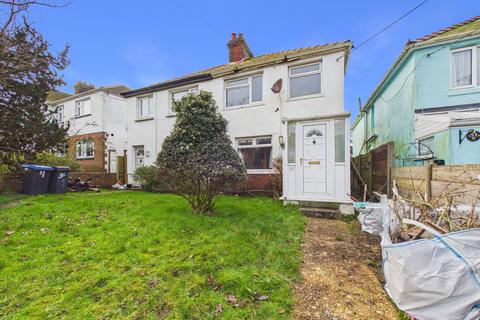 3 bed property, in Capel Street, £210,000