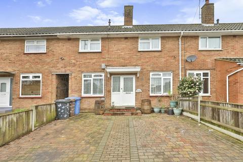3 bed property, in Rider Haggard Road, £260,000