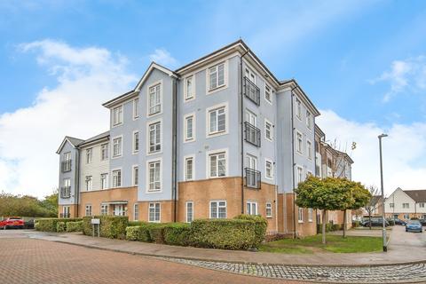 1 bed property, in Heron Way, £120,000
