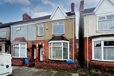 3 bed property, in East Park Avenue, £100,000