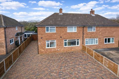 3 bed property, in Abbey Avenue, £1,100,000