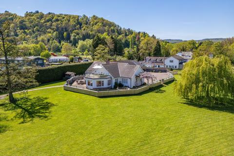 6 bed property, in Ross-On-Wye, £800,000