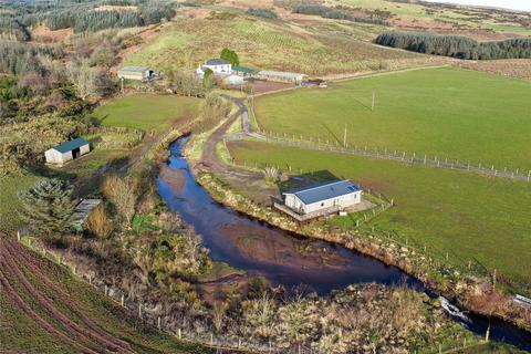 7 bed property, in Homeston Farm, £495,000
