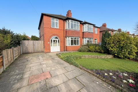 3 bed property, in Temple Road, £575,000