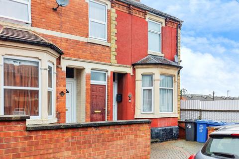 3 bed property, in Mill Road, £250,000