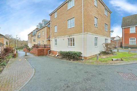 3 bed property, in Mawkin Close, £280,000