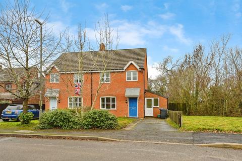 3 bed property, in Cavendish Drive, £237,000