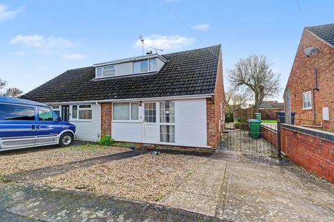 2 bed property, in Logan Court, £230,000