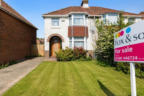 3 bed property, in Wakefield Road, £325,000