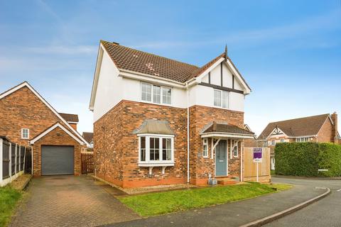 3 bed property, in Llanfair Crescent, £240,000