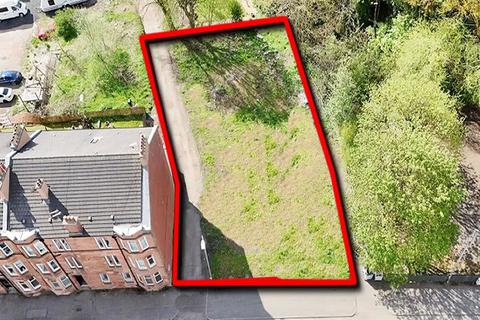 Studio, in 536, £95,000