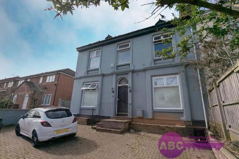 Land, in Grove Road, £295,000