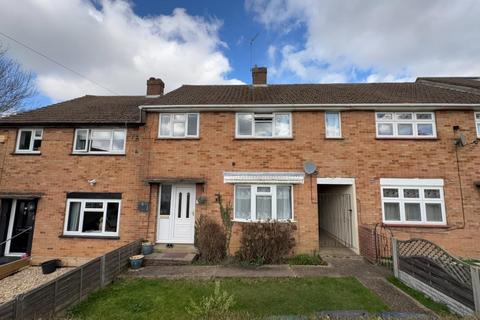 4 bed property, in Ramillies Road, £645,000