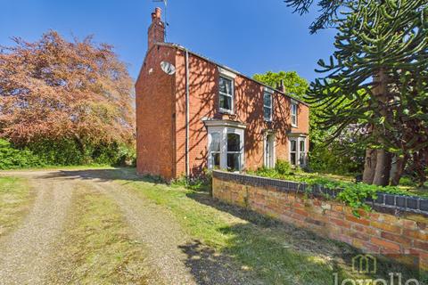 4 bed property, in Huttoft Road, £335,000