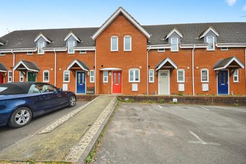 2 bed property, in Briarscroft, £240,000