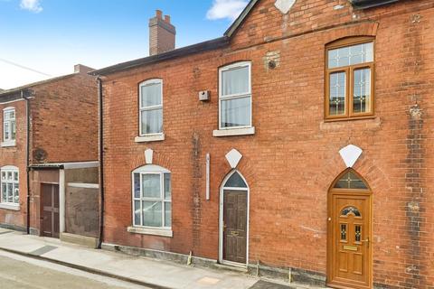 4 bed property, in Thorpe Road, £170,000