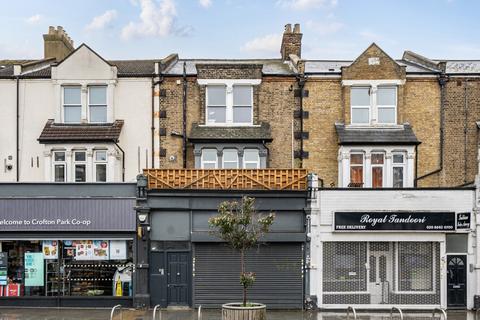 1 bed property, in Brockley Road, £235,000