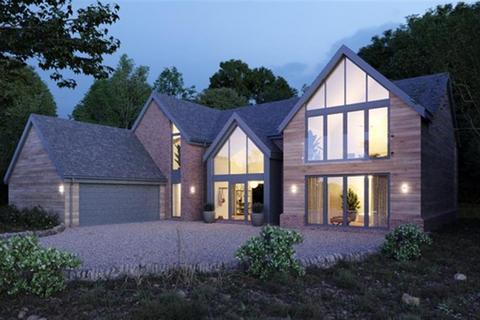 Studio, in Bearnett Drive, £300,000