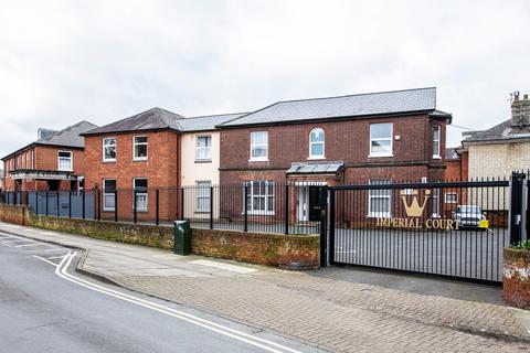 2 bed property, in Stevenson Road, £107,800