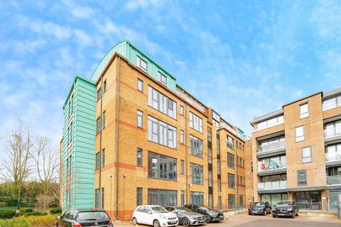 1 bed property, in Brindley Place, £210,000
