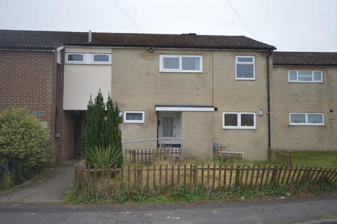 2 bed property, in Randalls Croft Road, £110,000