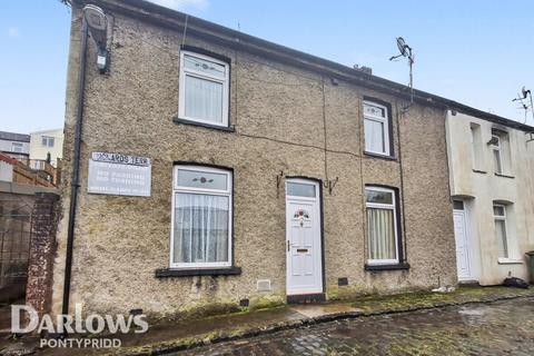 4 bed property, in Rickard Terrace, £120,000