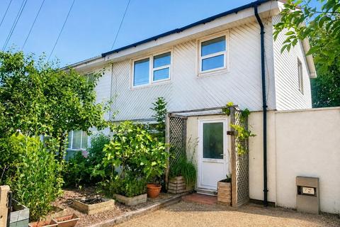 3 bed property, in Wordsworth Drive, £185,000