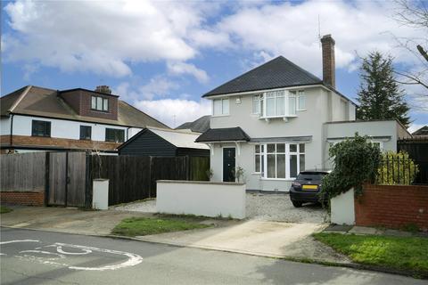 4 bed property, in Grasmere Avenue, £1,400,000
