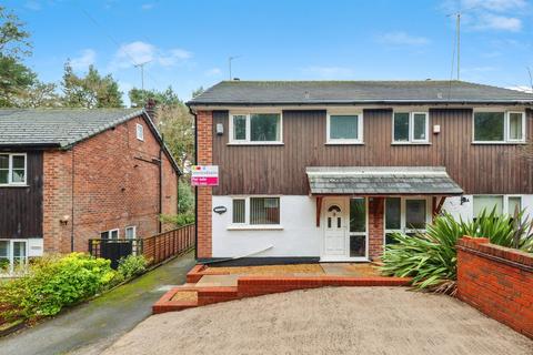 3 bed property, in Blakemere Lane, £350,000