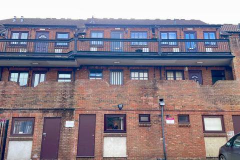 1 bed property, in Church Mews, £60,000