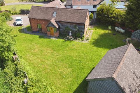 3 bed property, in Meer End Road, £680,000