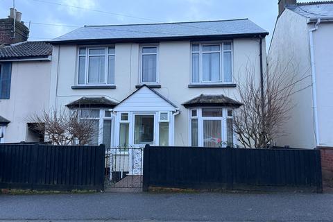 3 bed property, in Earlsworth Road, £310,000