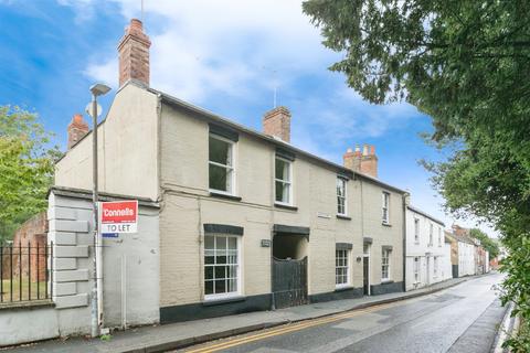 3 bed property, in Hunter Street, £360,000