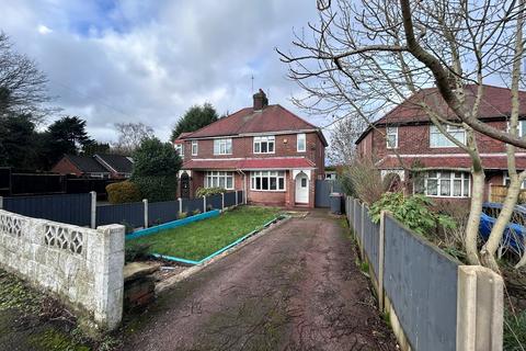3 bed property, in Church Street, £195,000