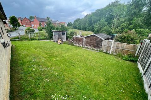 Studio, in The Orchard, £75,000