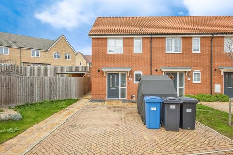 2 bed property, in Chantry Park View, £270,000