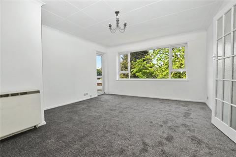 2 bed property, in Upton Road, £245,000