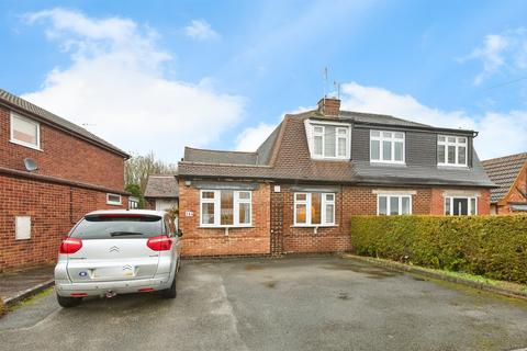 3 bed property, in High Lane East, £240,000