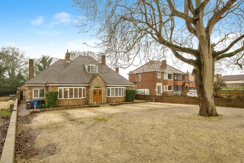 5 bed property, in Melton Road, £975,000