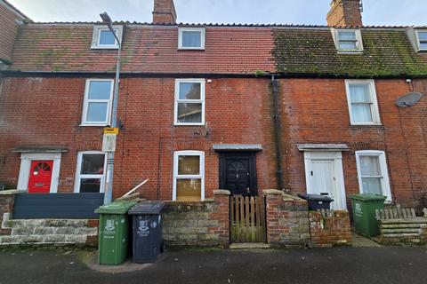 2 bed property, in Swirles Place, £110,000