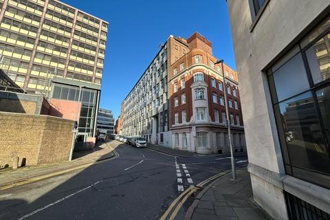 1 bed property, in Spaniel Row, £55,000