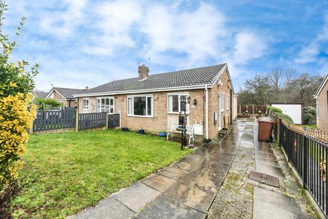 3 bed property, in Barnsdale Way, £190,000